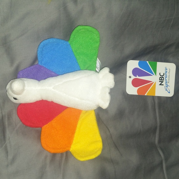 NBC Rainbow Tail Peacock w/Attached Tag, Collectible Stuffed Doll - Picture 1 of 3